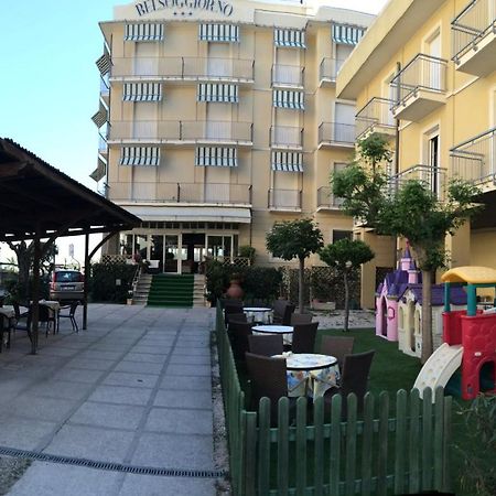 Hotel Belsoggiorno Католика Екстериор снимка