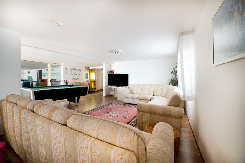 Hotel Belsoggiorno Католика Екстериор снимка