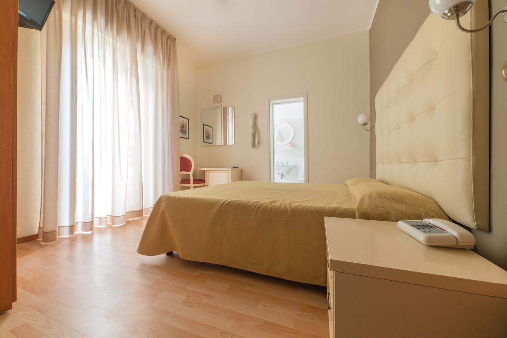 Hotel Belsoggiorno Католика Екстериор снимка
