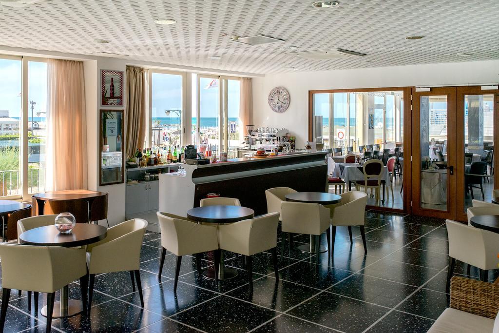 Hotel Belsoggiorno Католика Екстериор снимка