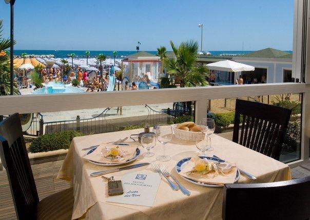 Hotel Belsoggiorno Католика Екстериор снимка